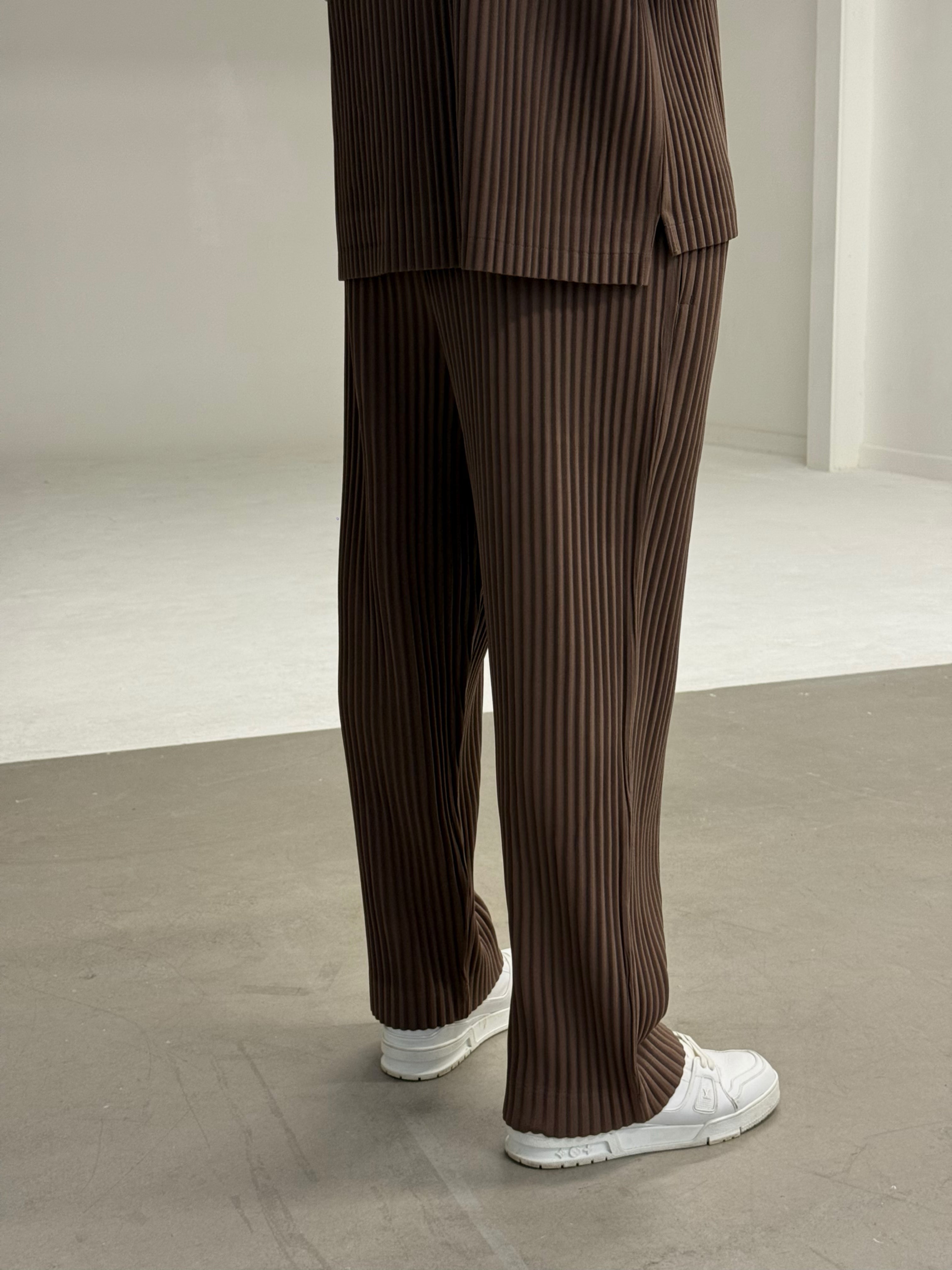 PLEAT TROUSER BROWN