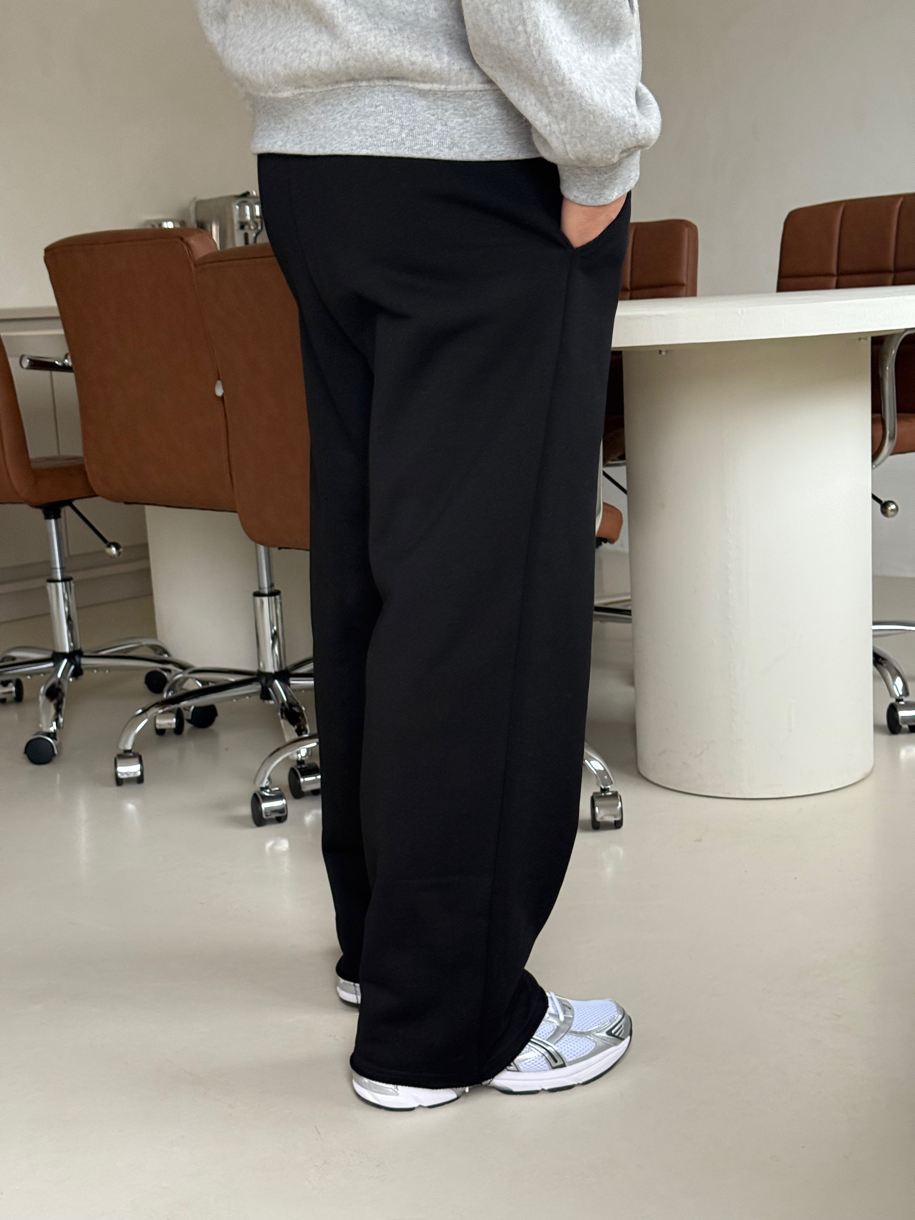 CLASSIC SWEATPANTS BLACK