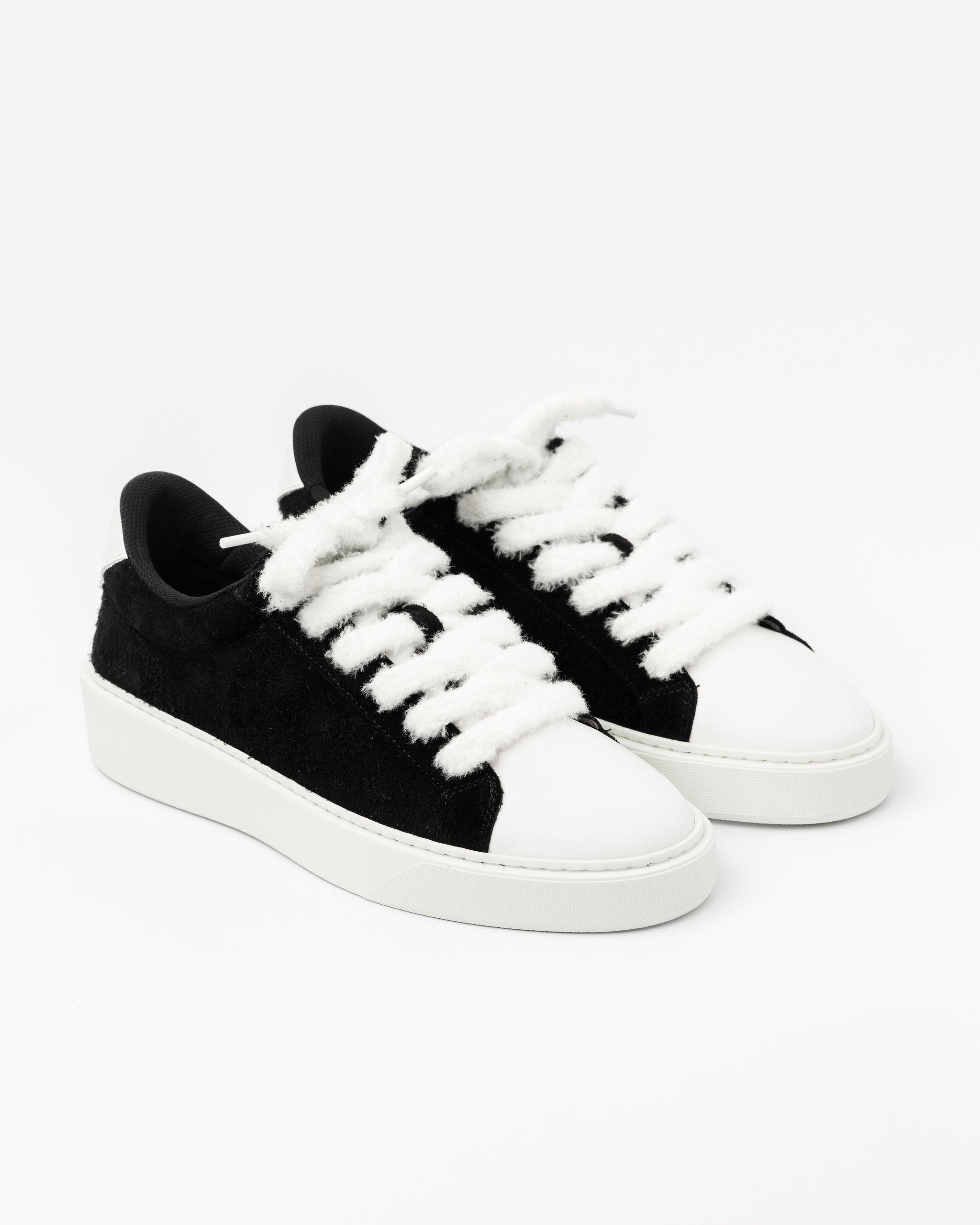COURT SNEAKER BLACK