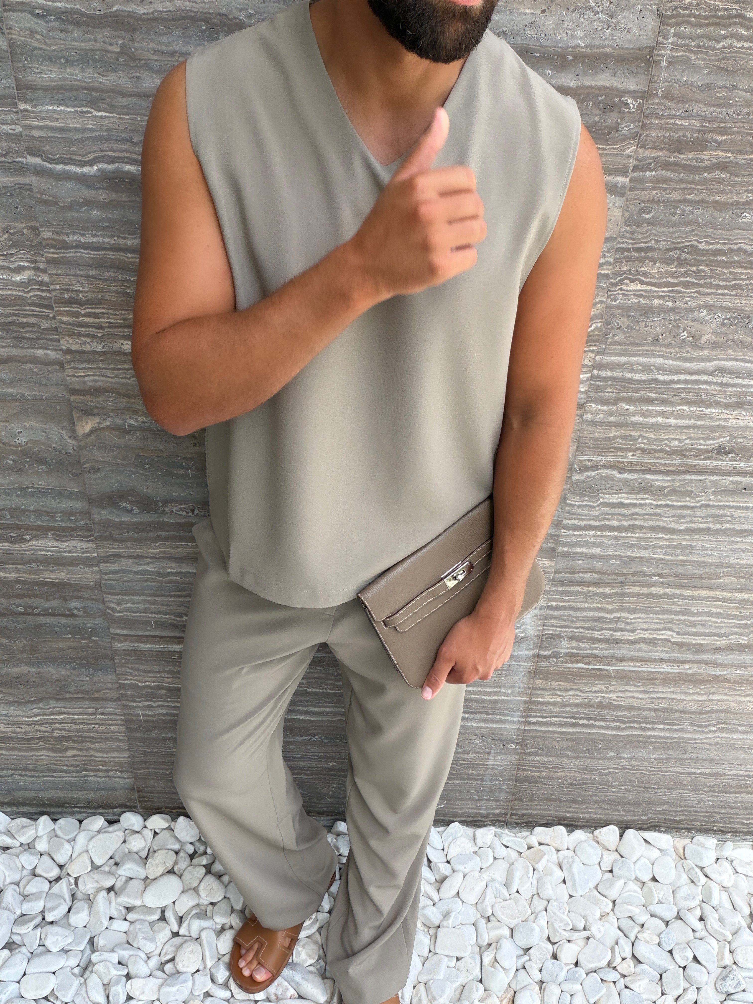 MILOS VEST GREY