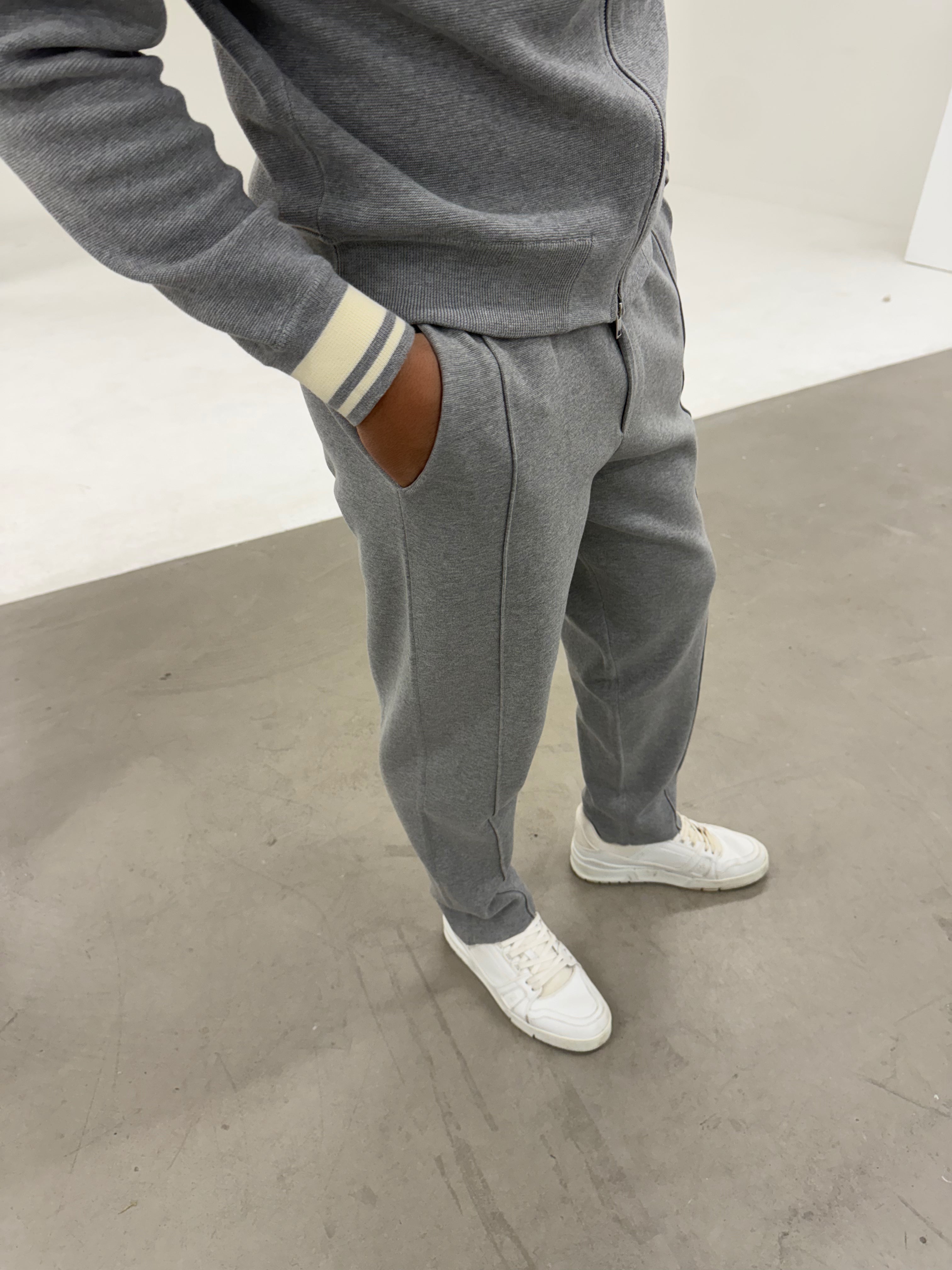 ATELIER KNIT TROUSER GREY