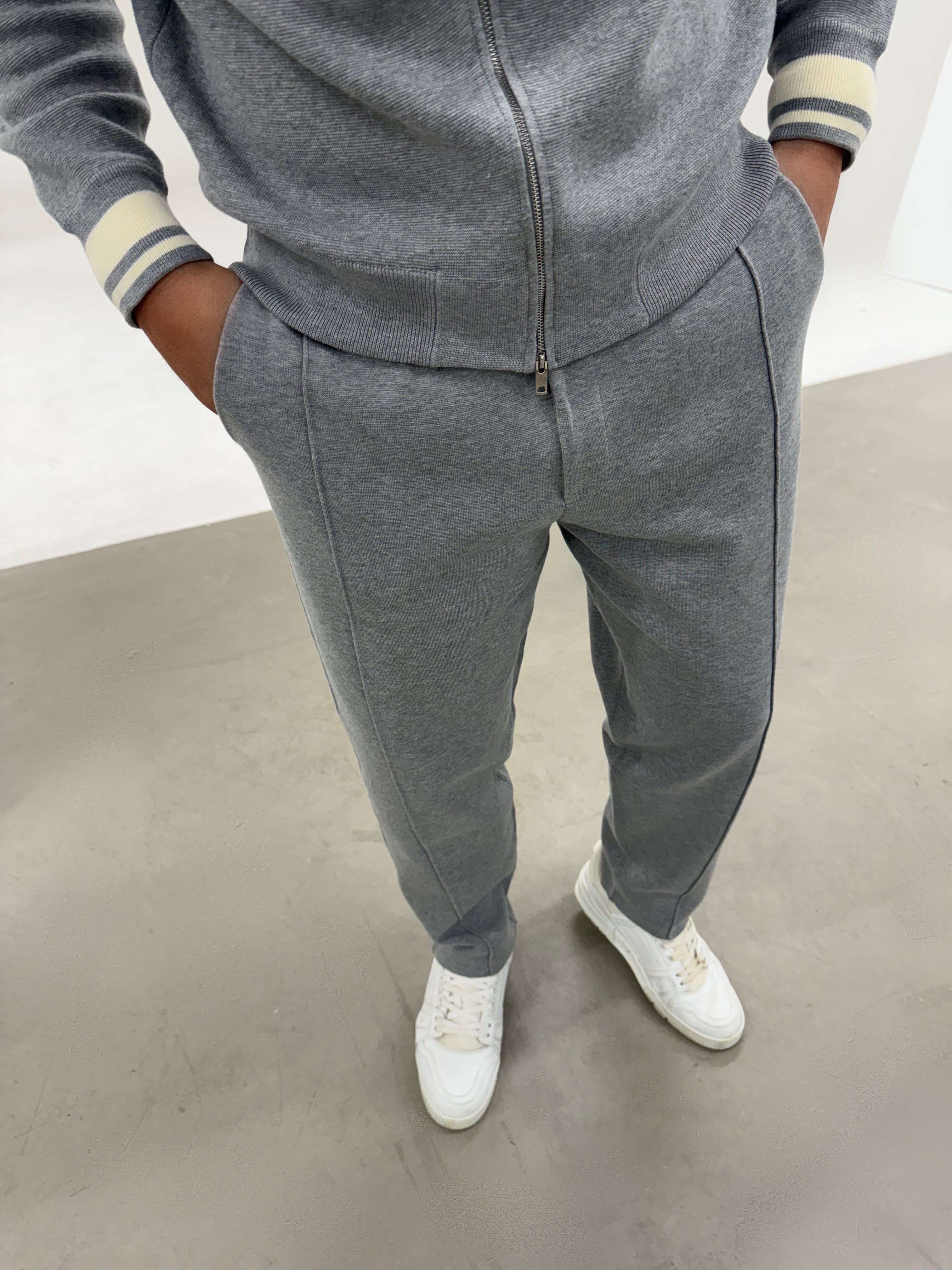 ATELIER KNIT TROUSER GREY