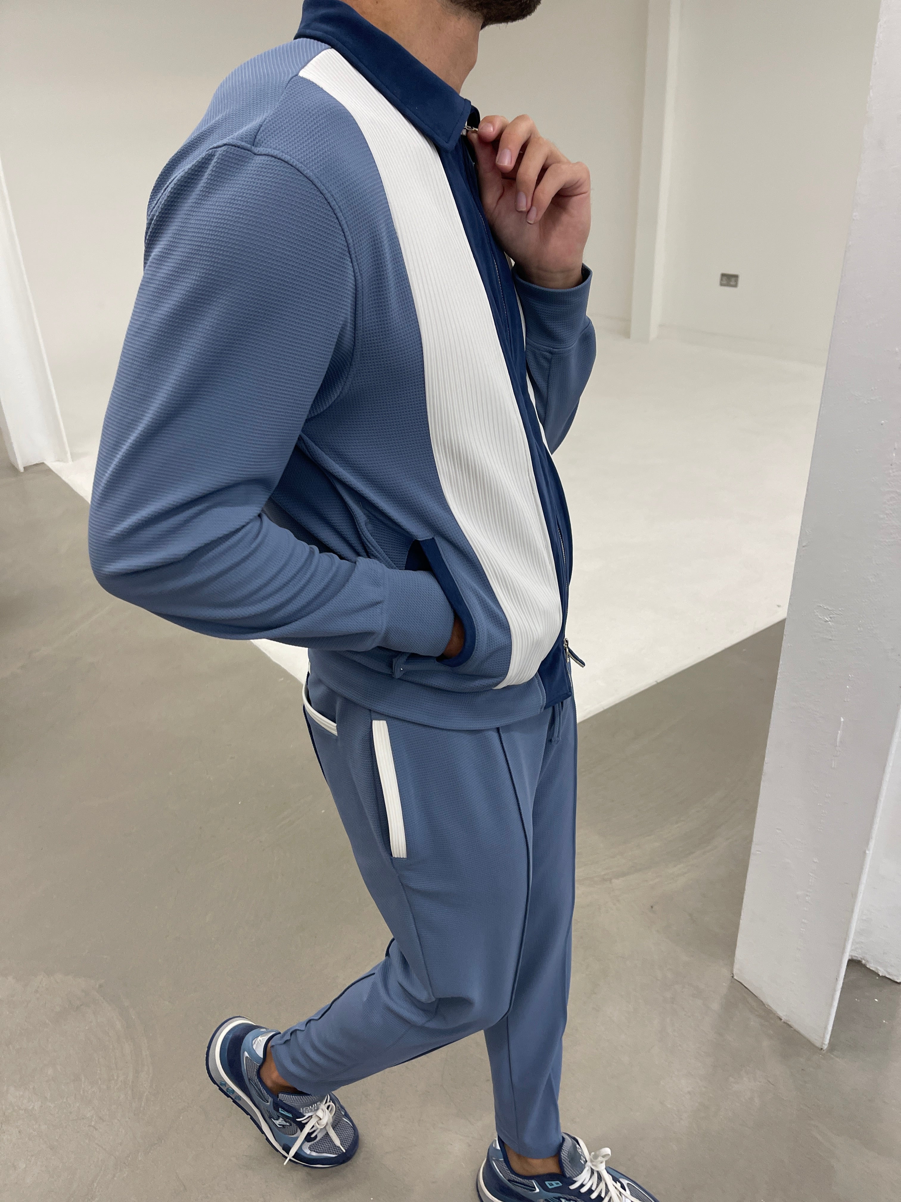Cruz Zip Jacket Blue