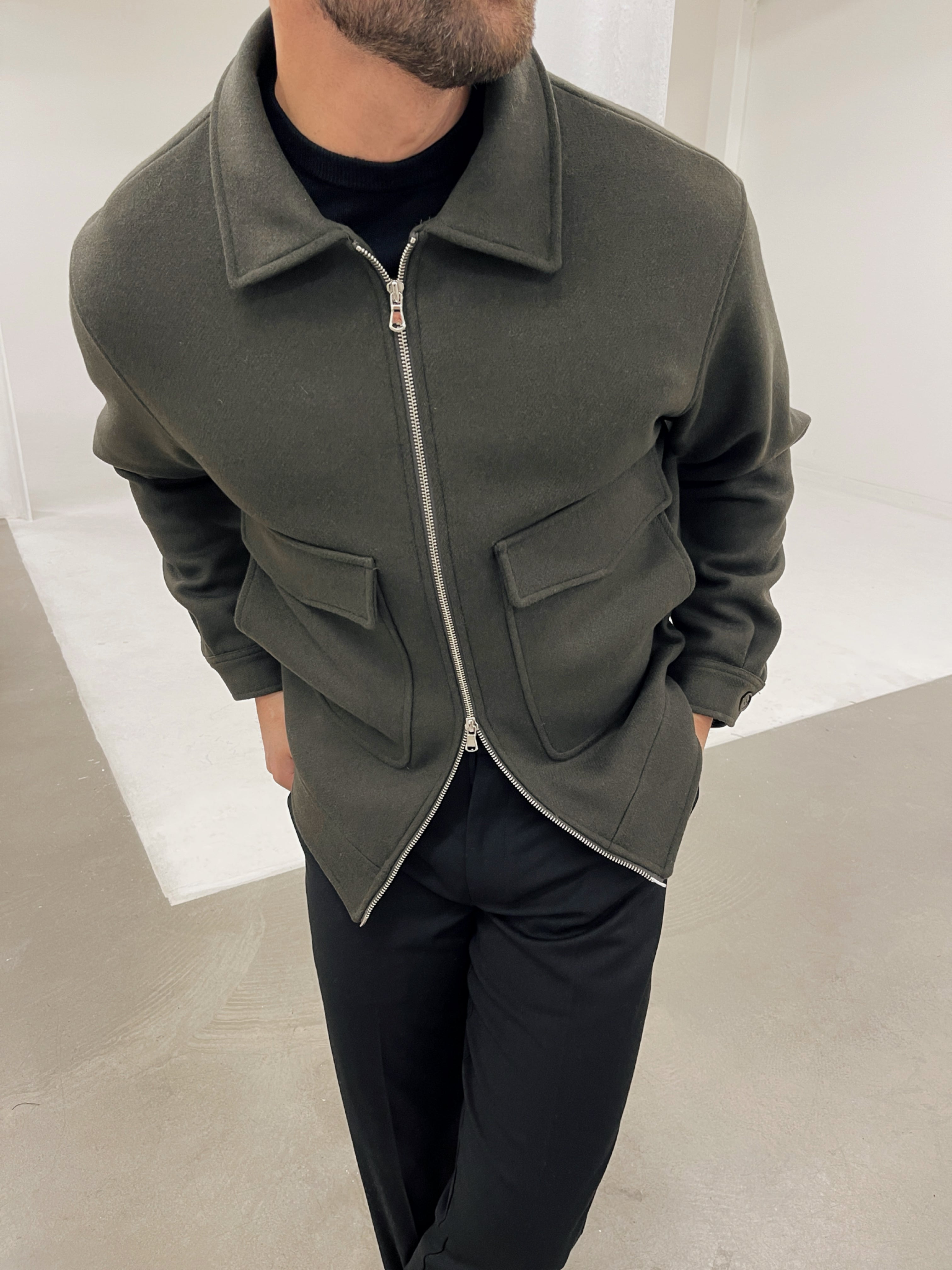 WOOL ZIP JACKET OLIVE