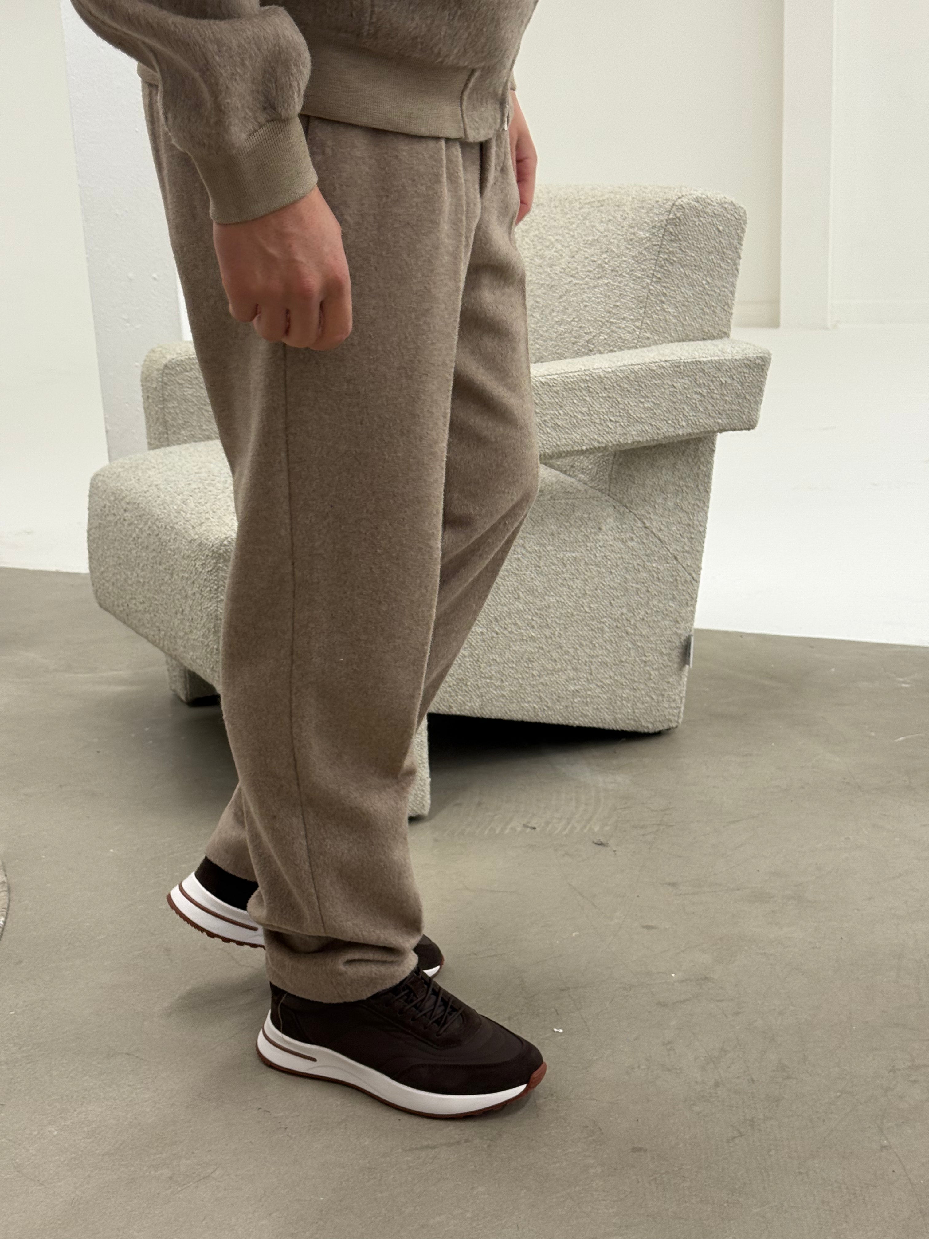 WOOL TROUSER BROWN