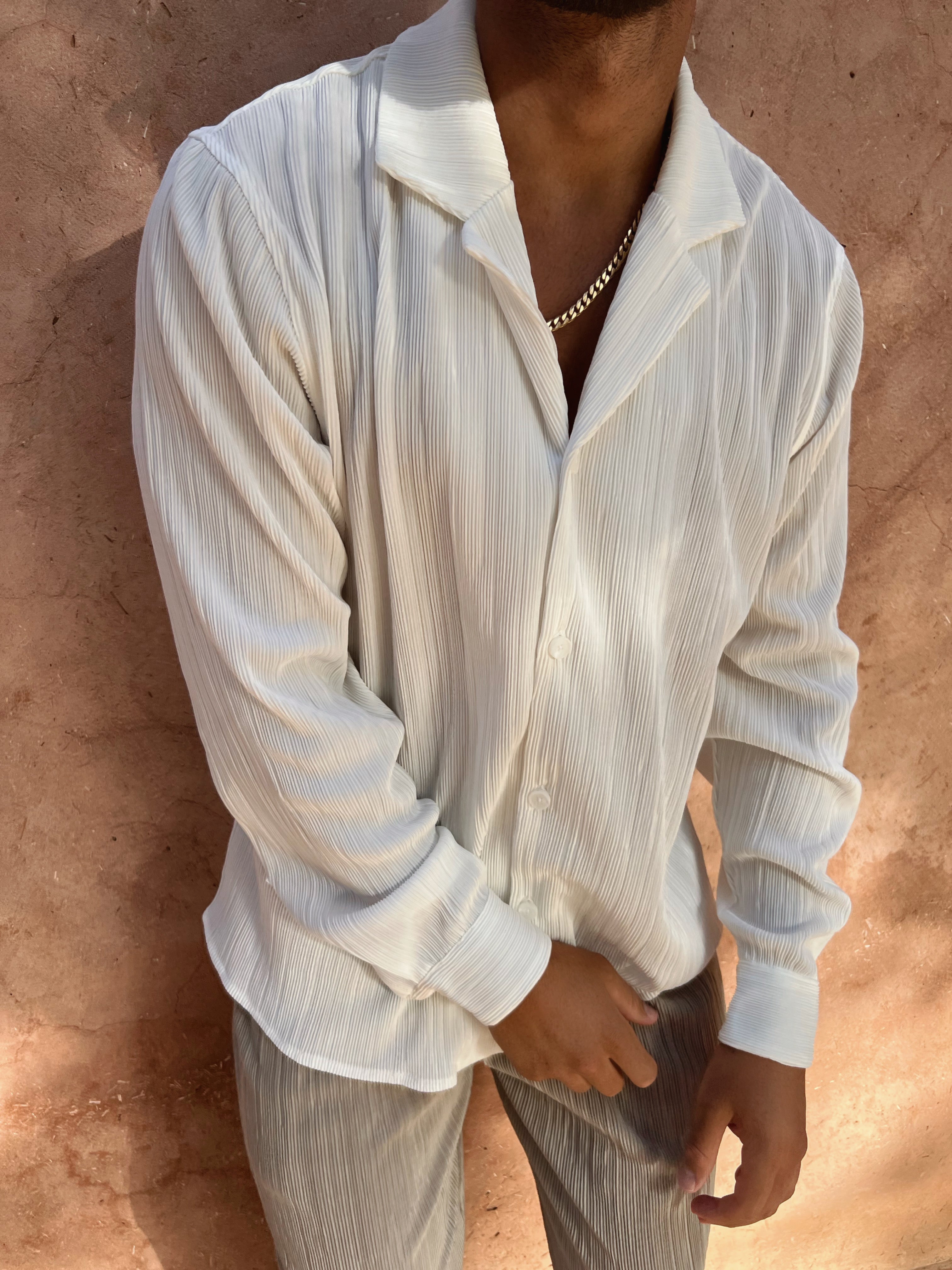 DEIA PLEAT SHIRT WHITE LS