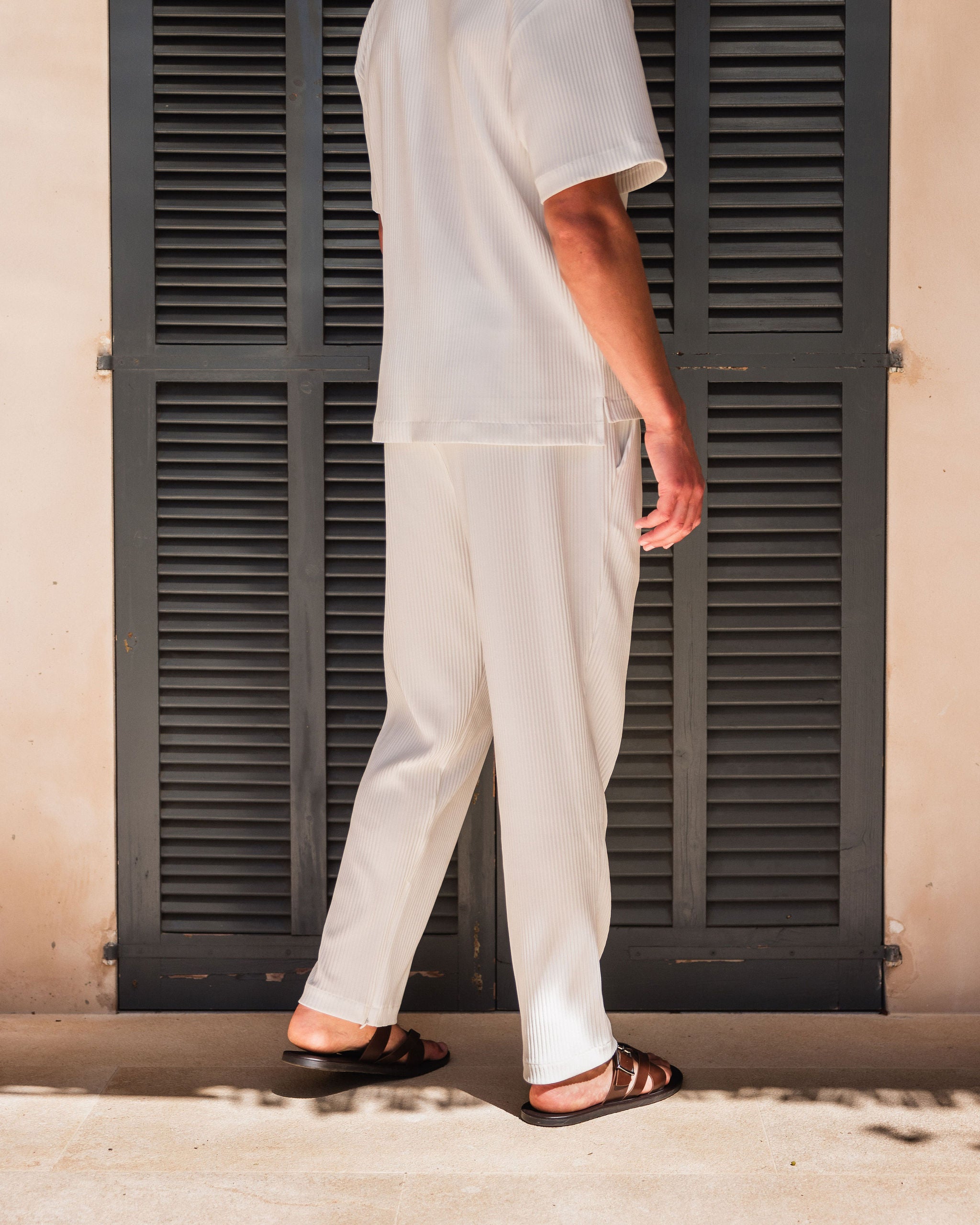 PLEAT TROUSER WHITE