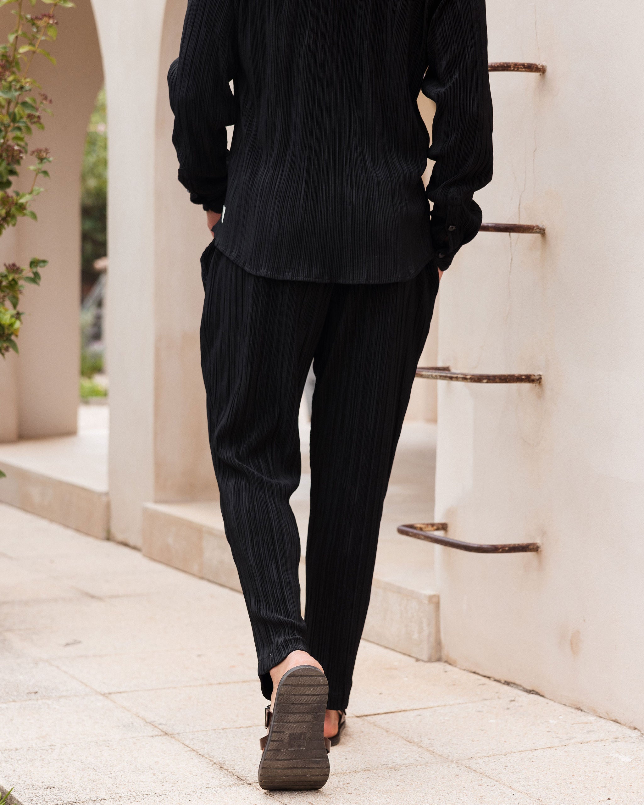 DEIA PLEAT TROUSER BLACK