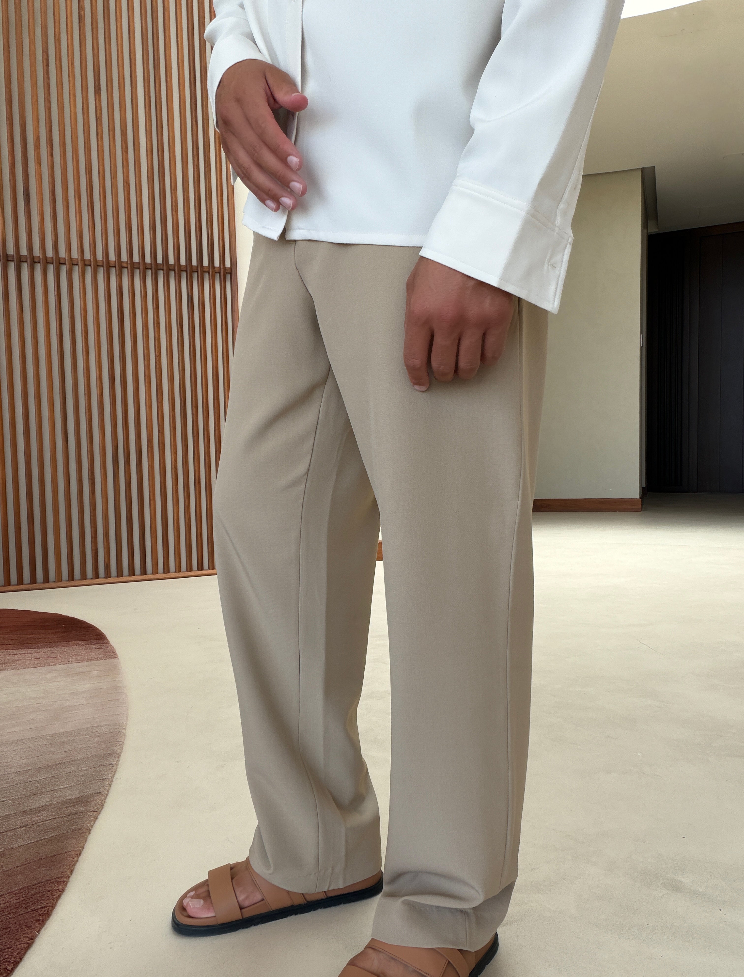 MILOS TROUSER FAWN