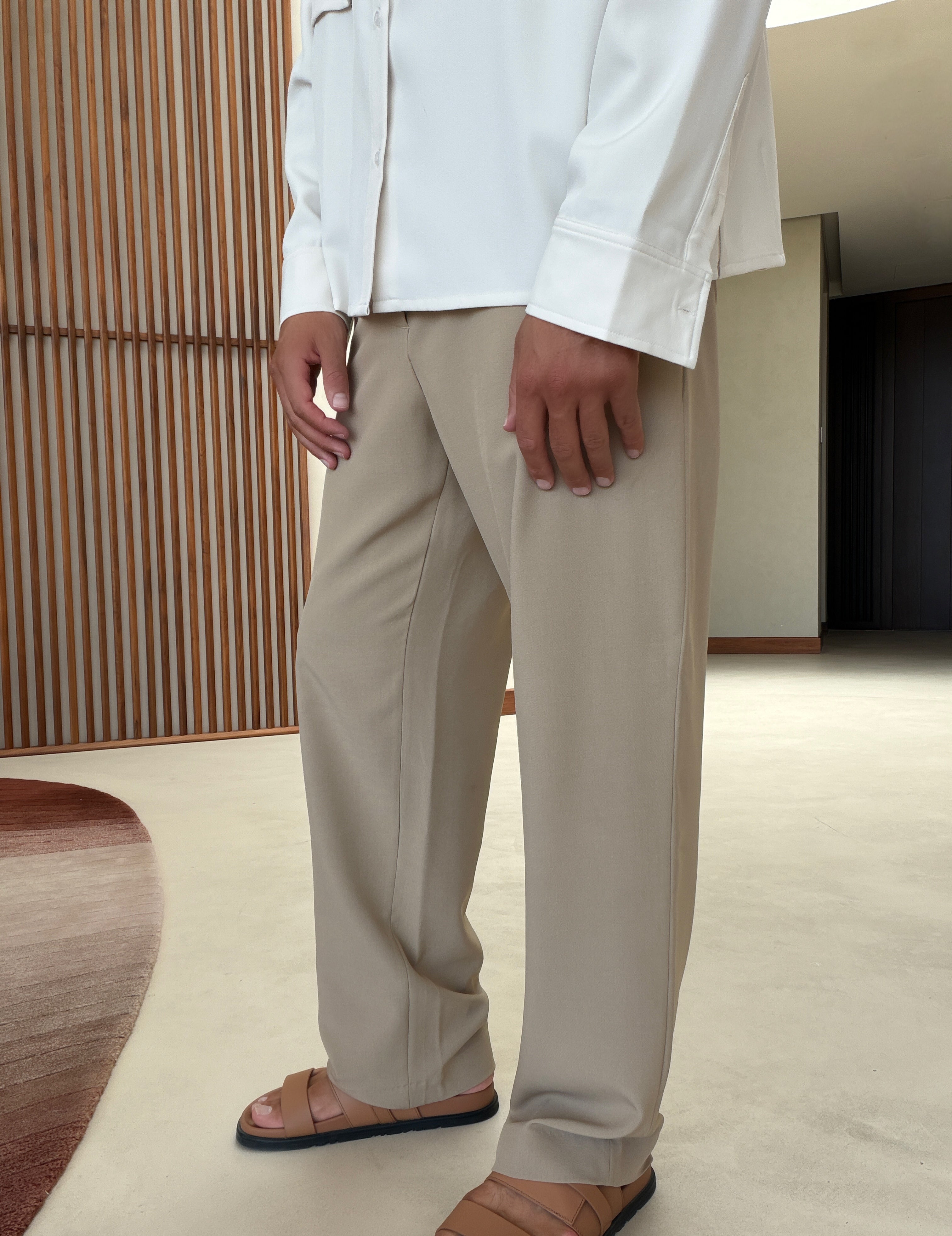 MILOS TROUSER FAWN