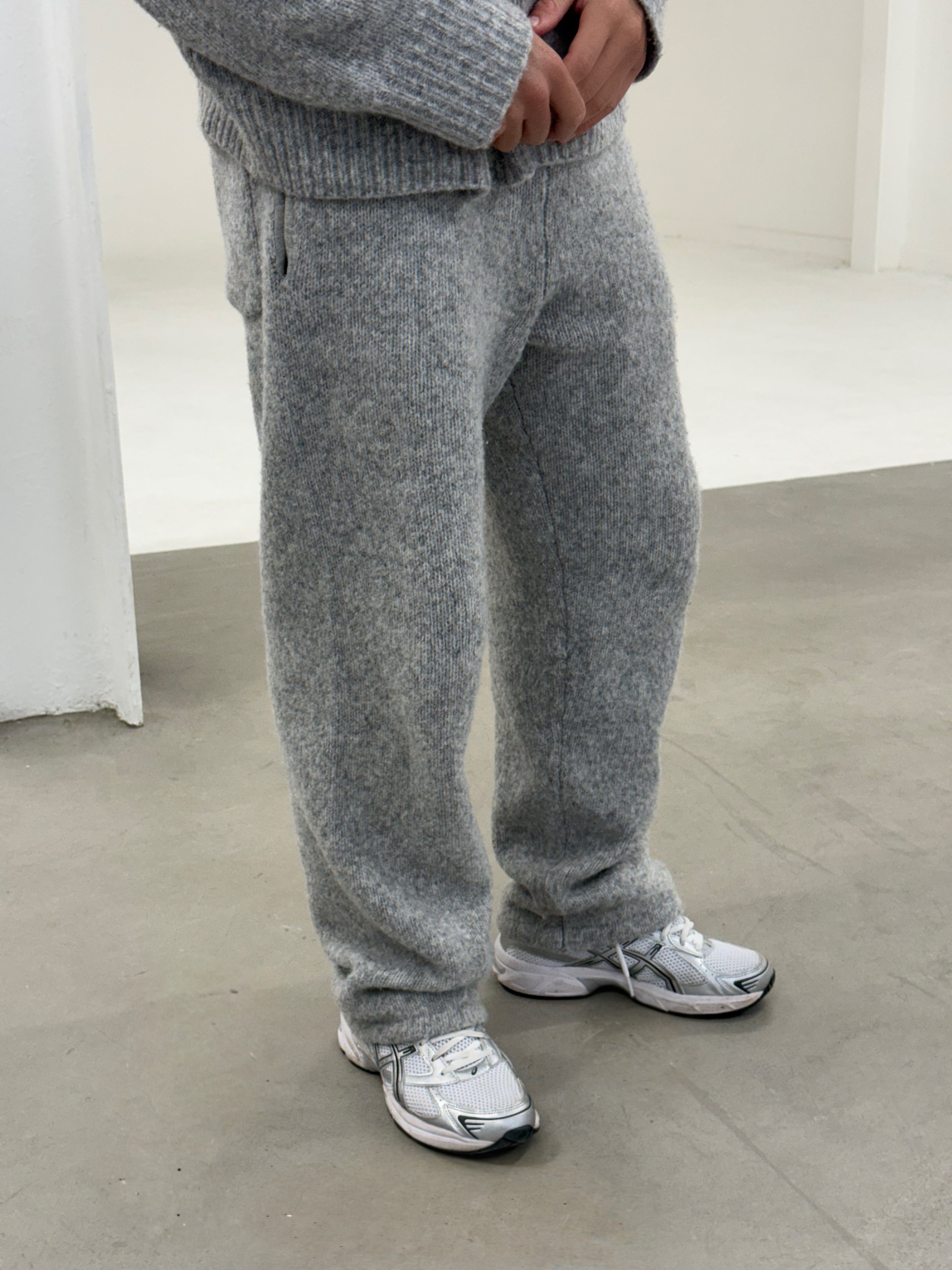 COSY KNIT JOGGER GREY MARL