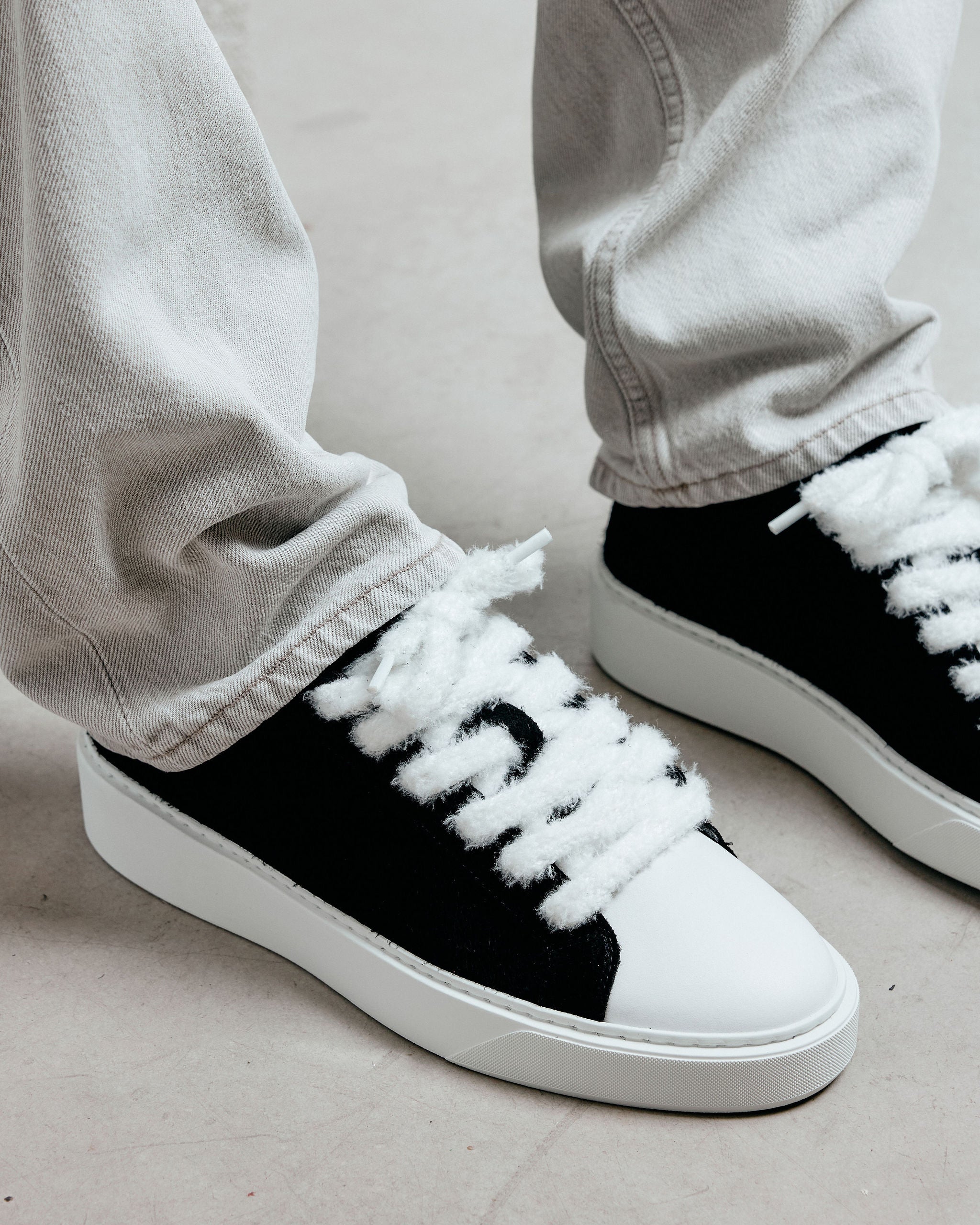 COURT SNEAKER BLACK