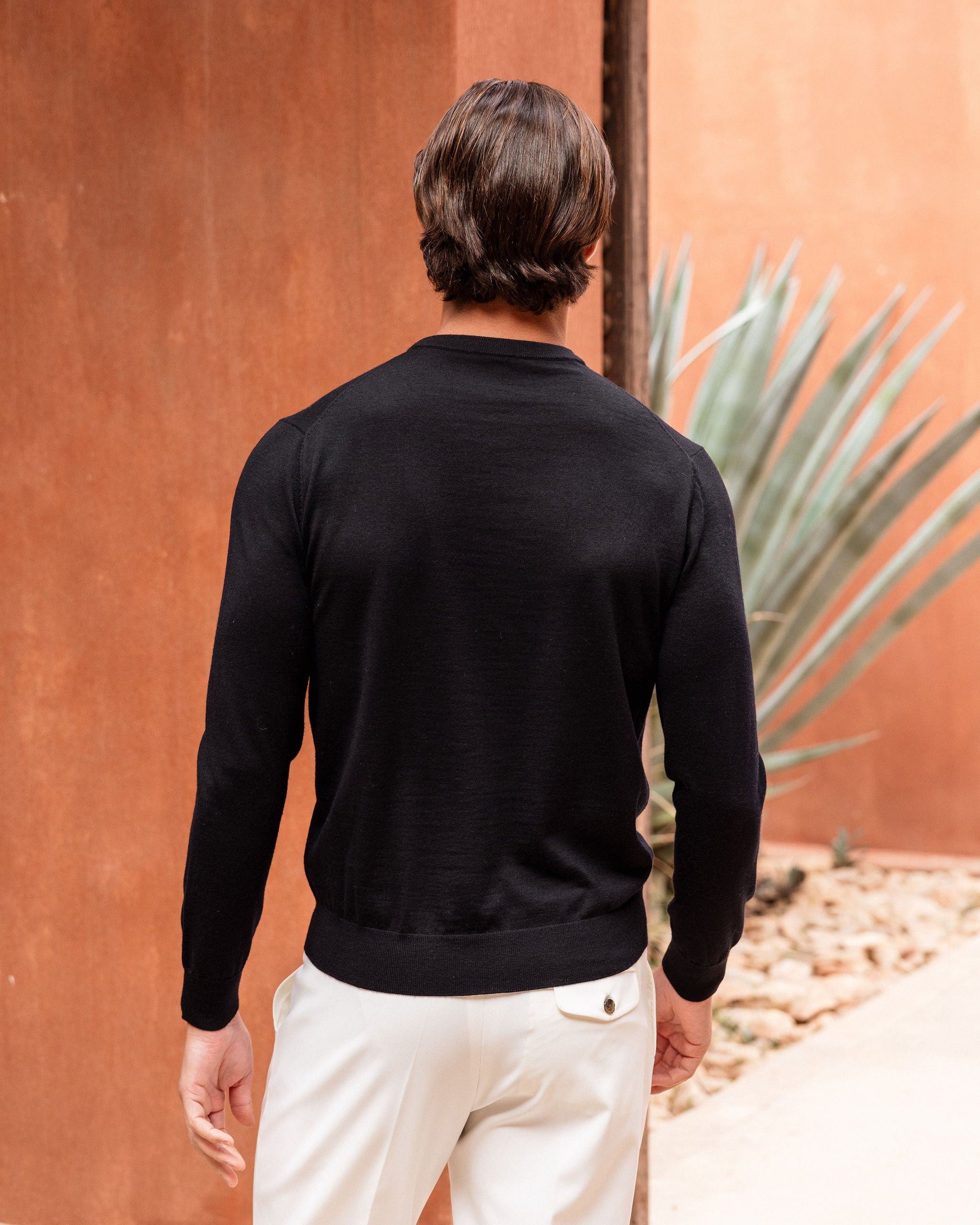 MERINO KNIT CREWNECK BLACK