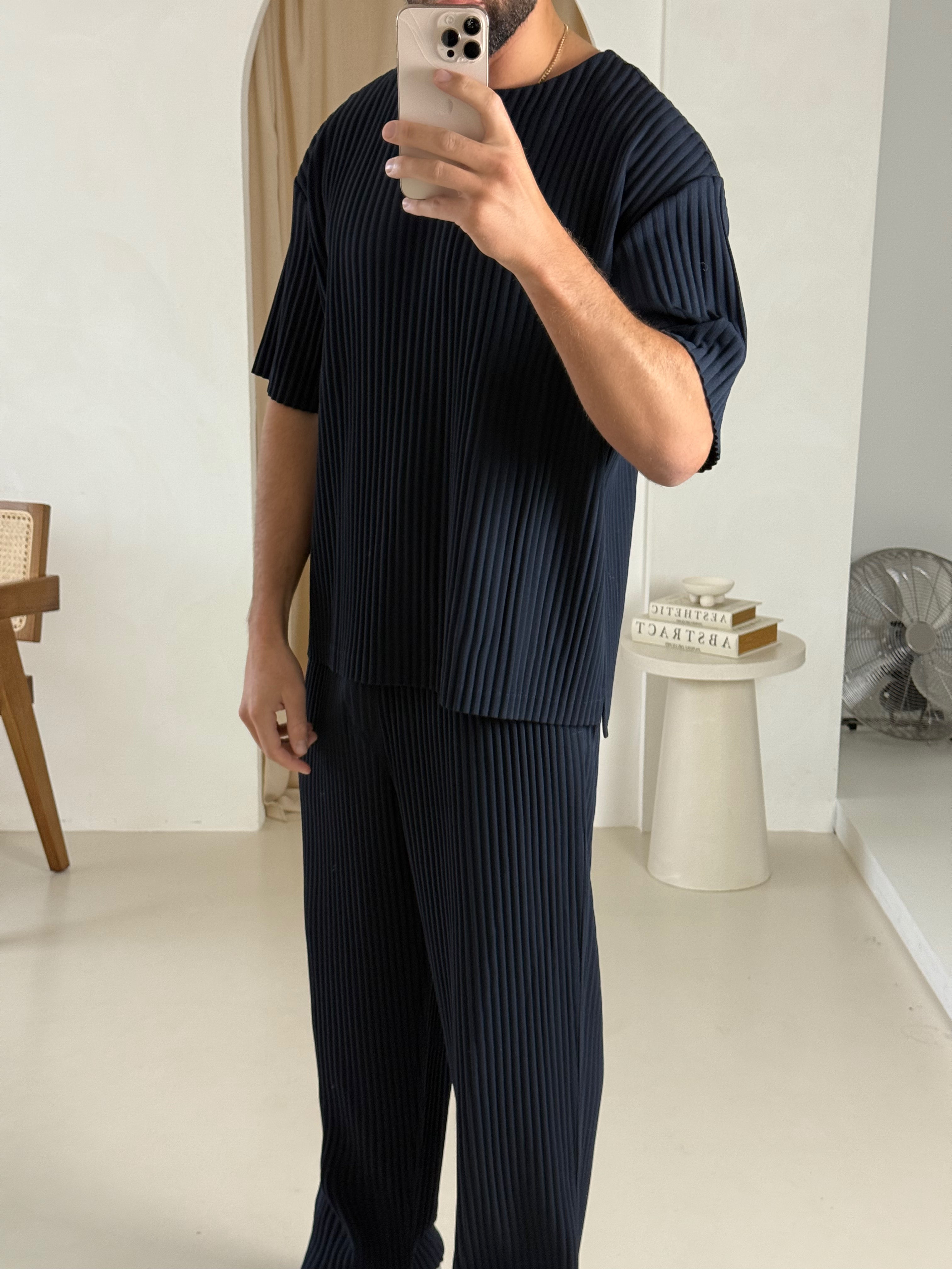 PLEAT T-SHIRT NAVY