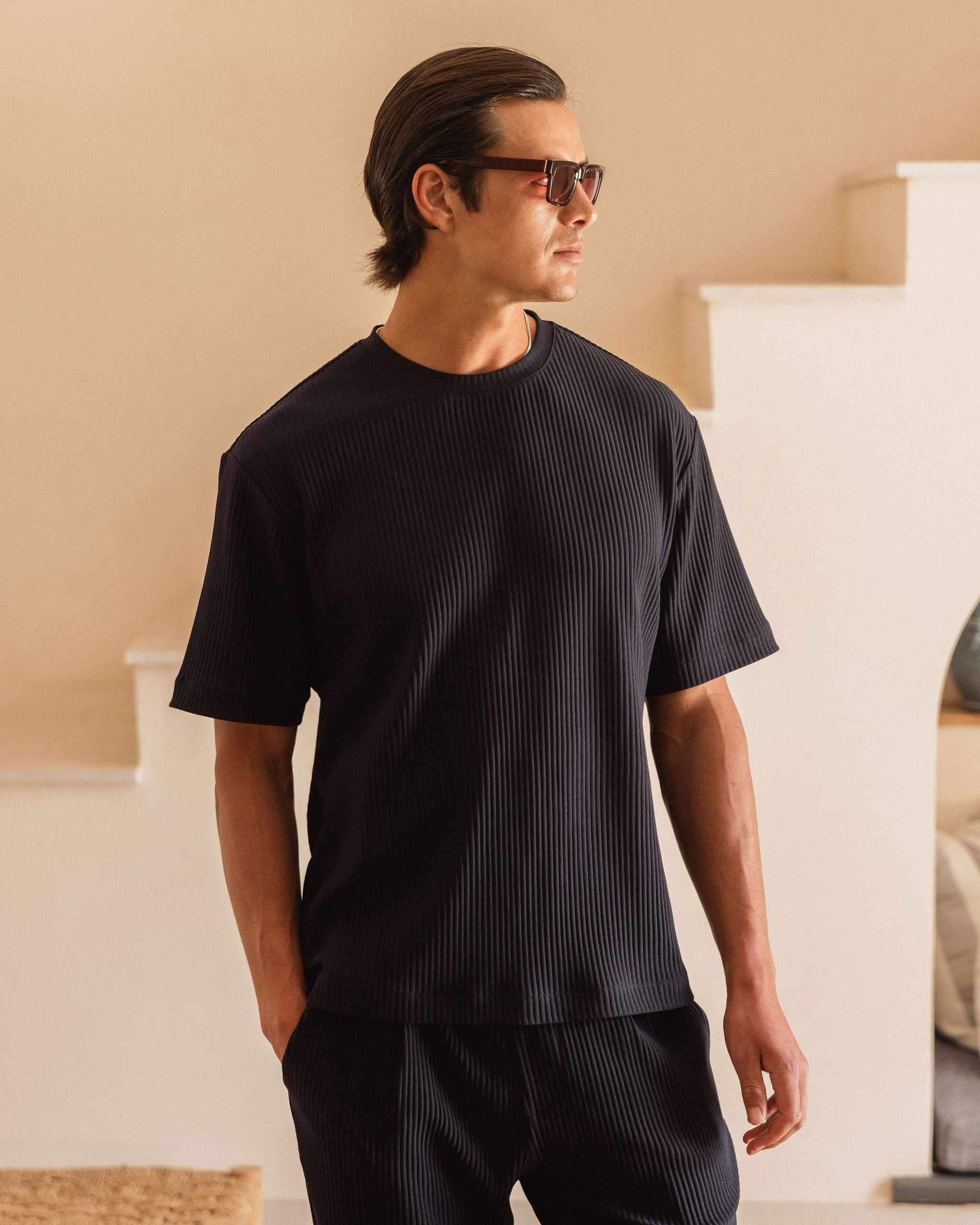 PLEAT T-SHIRT NAVY